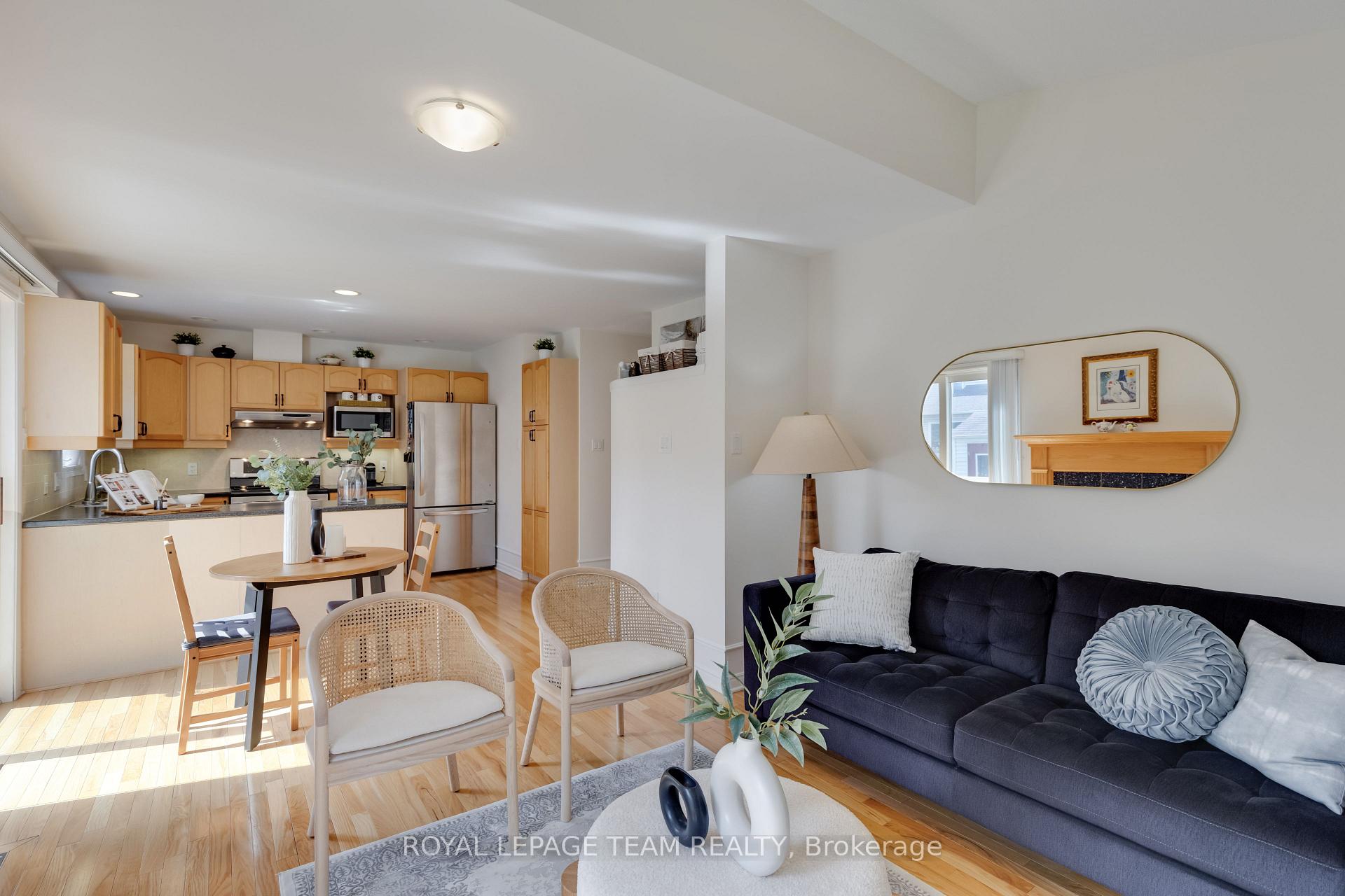 Photo 20 of 18 Drysdale Street, Ottawa, Kanata - Beaverbrook — HOMEH