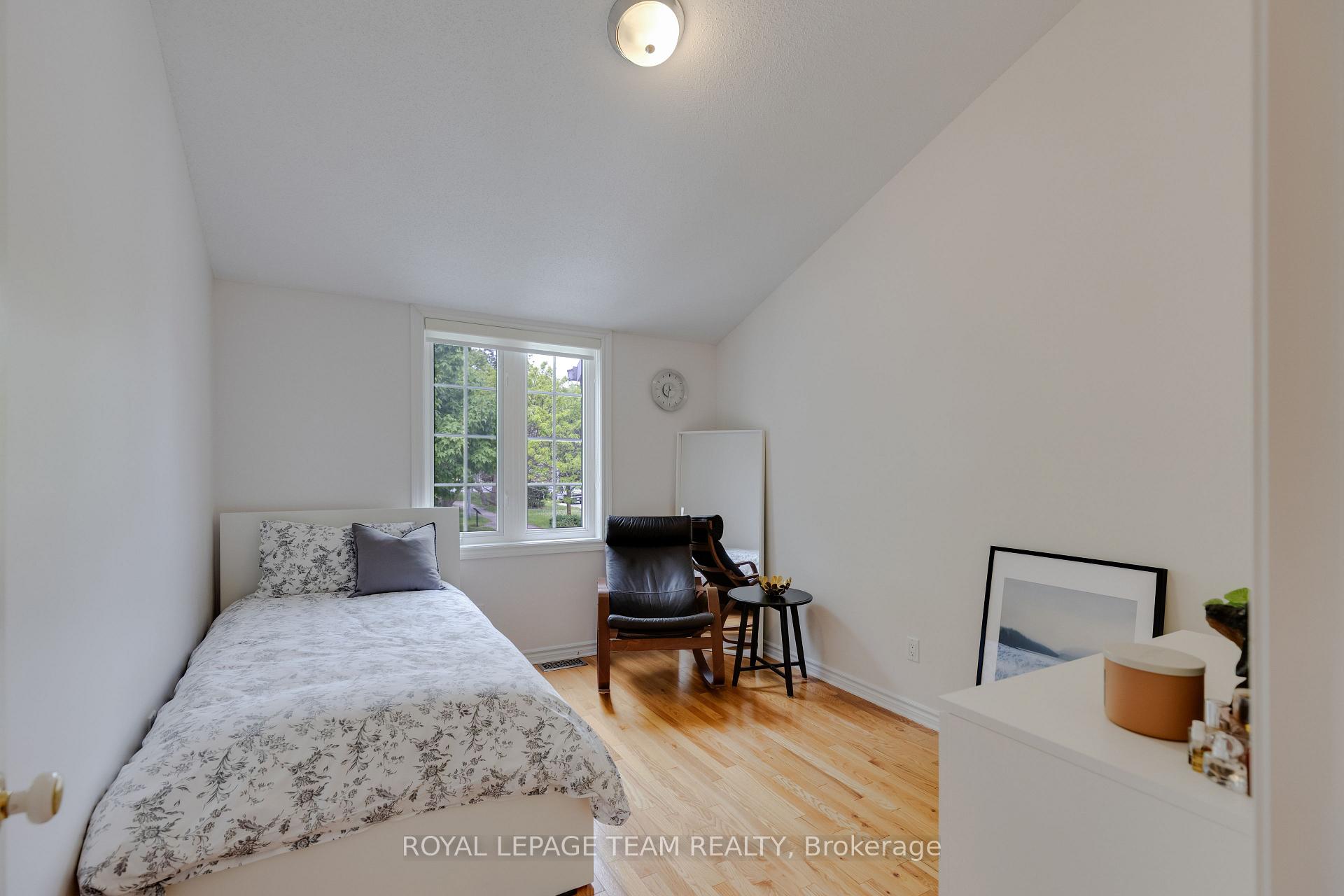 Photo 38 of 18 Drysdale Street, Ottawa, Kanata - Beaverbrook — HOMEH