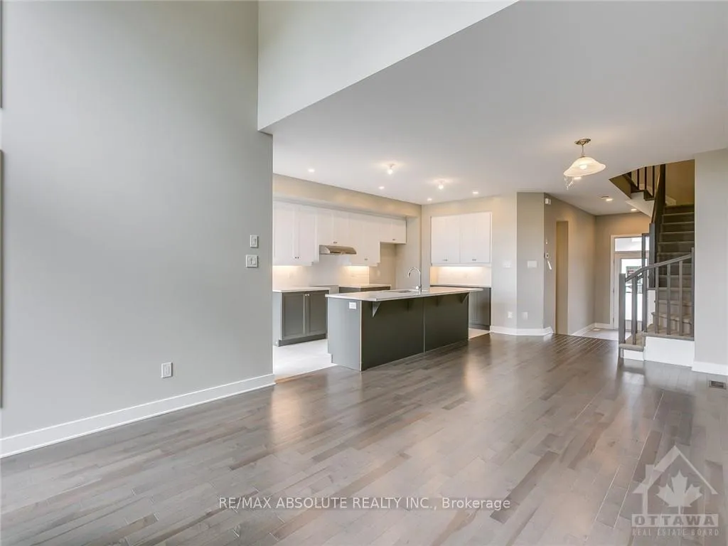 Photo 11 of 4952 Abbott Street E, Ottawa, Kanata - Emerald Meadows/Trailwest — HOMEH