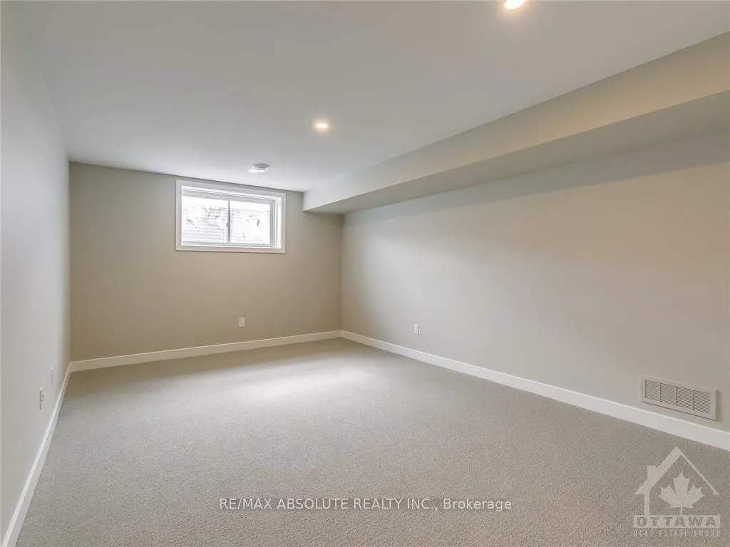 Photo 14 of 4952 Abbott Street E, Ottawa, Kanata - Emerald Meadows/Trailwest — HOMEH