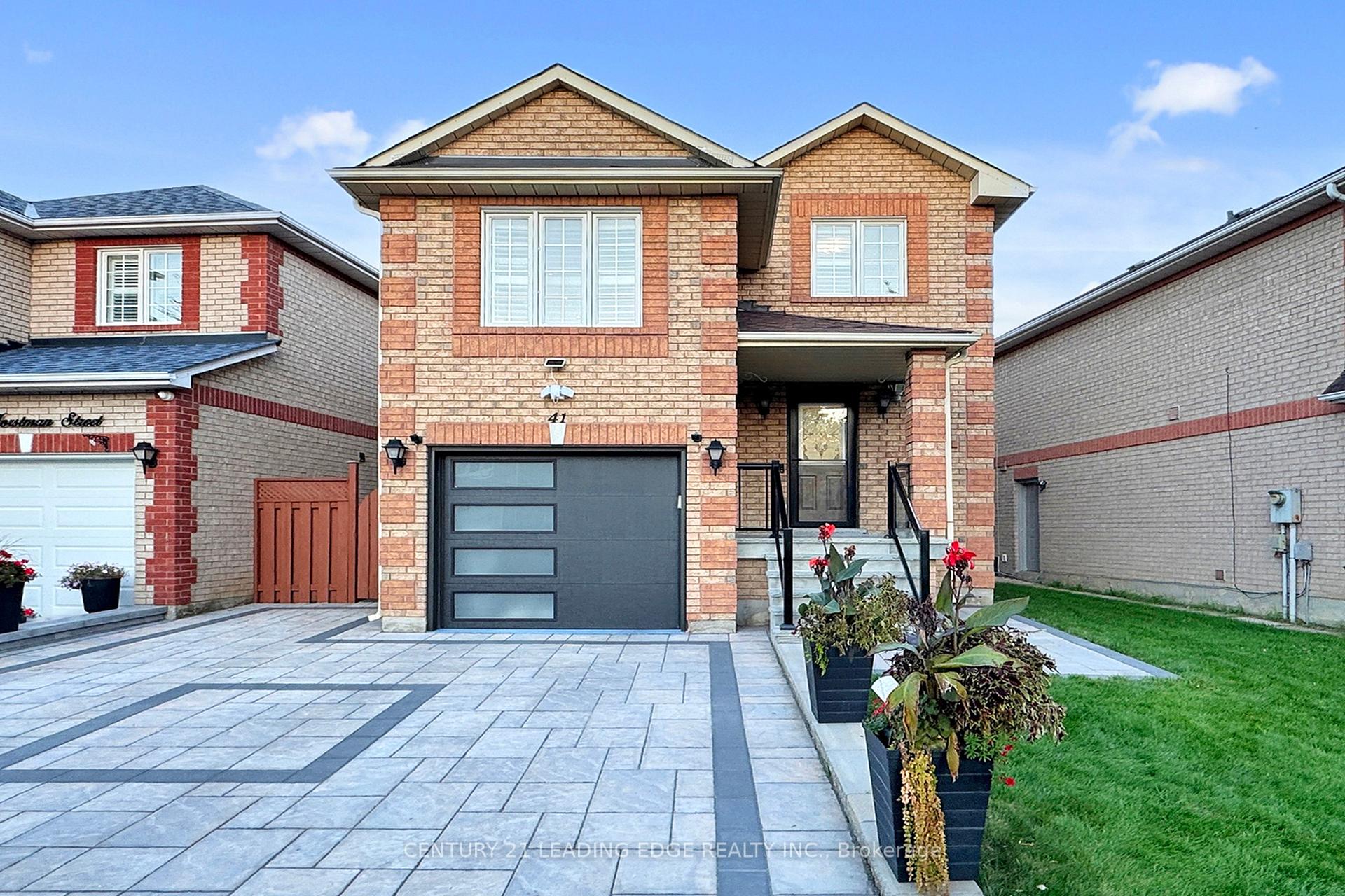 Photo 2 of 41 Horstman Street, Markham, Rouge River Estates — HOMEH