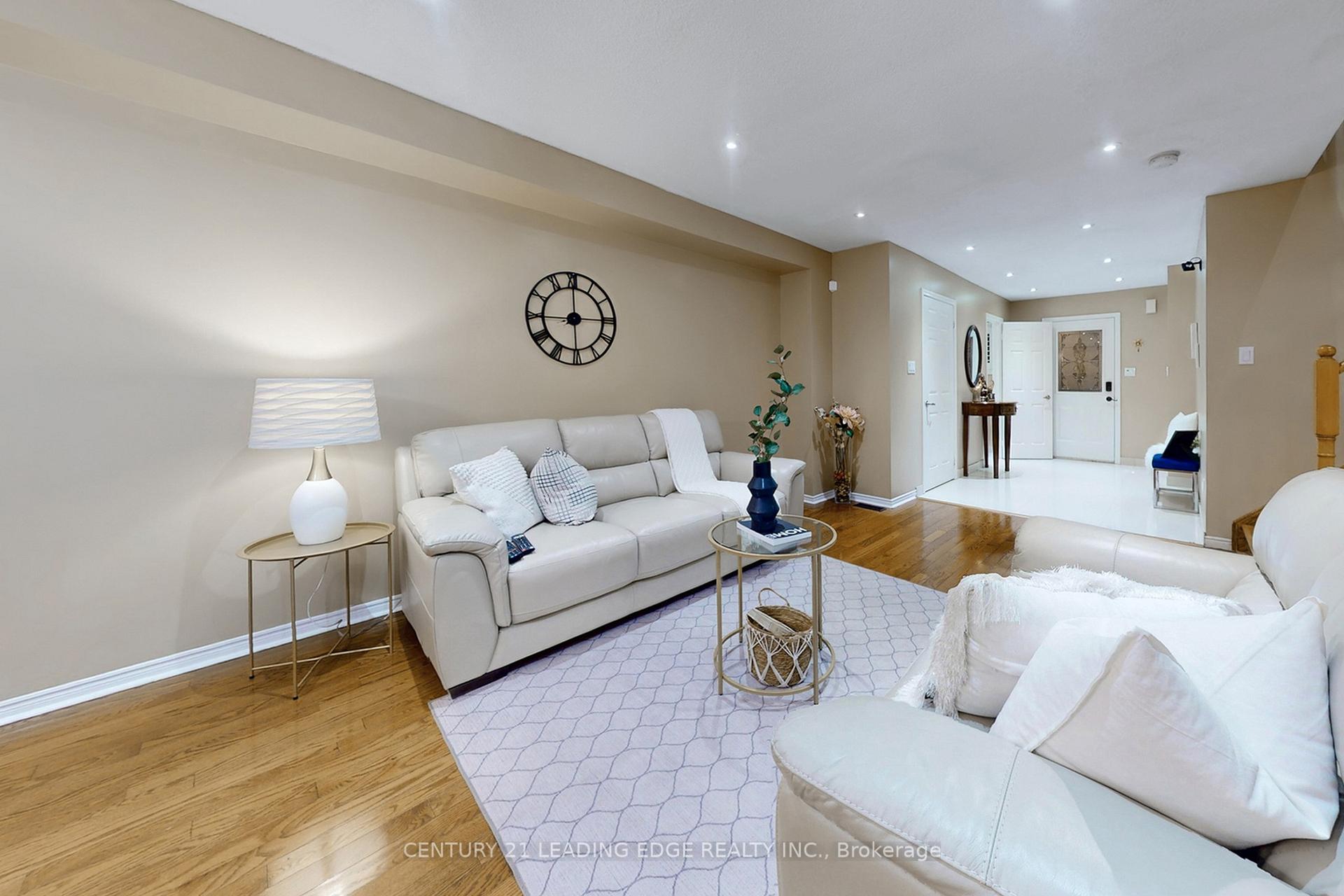 Photo 8 of 41 Horstman Street, Markham, Rouge River Estates — HOMEH