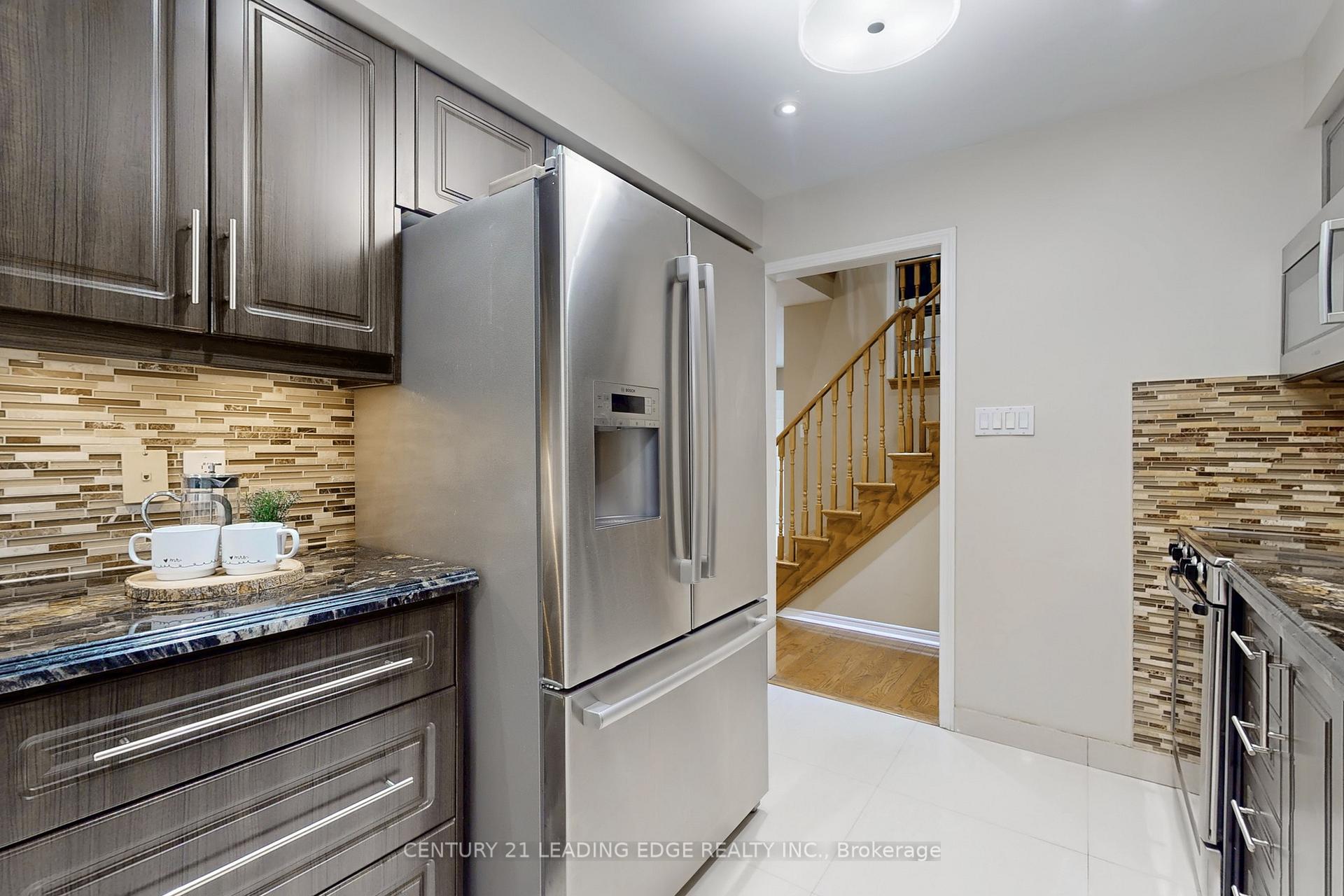 Photo 15 of 41 Horstman Street, Markham, Rouge River Estates — HOMEH