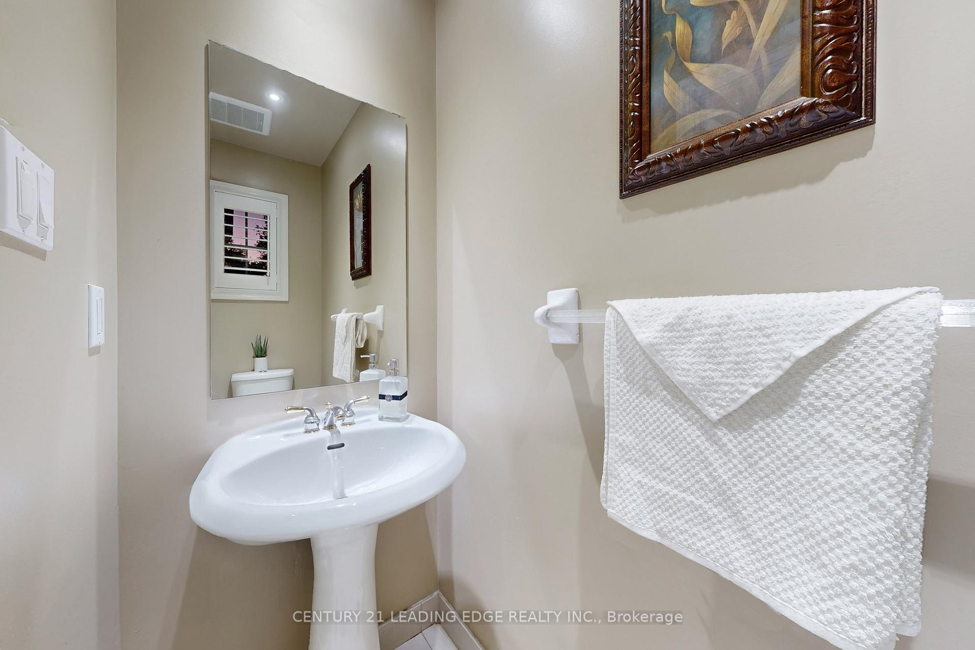 Photo 19 of 41 Horstman Street, Markham, Rouge River Estates — HOMEH