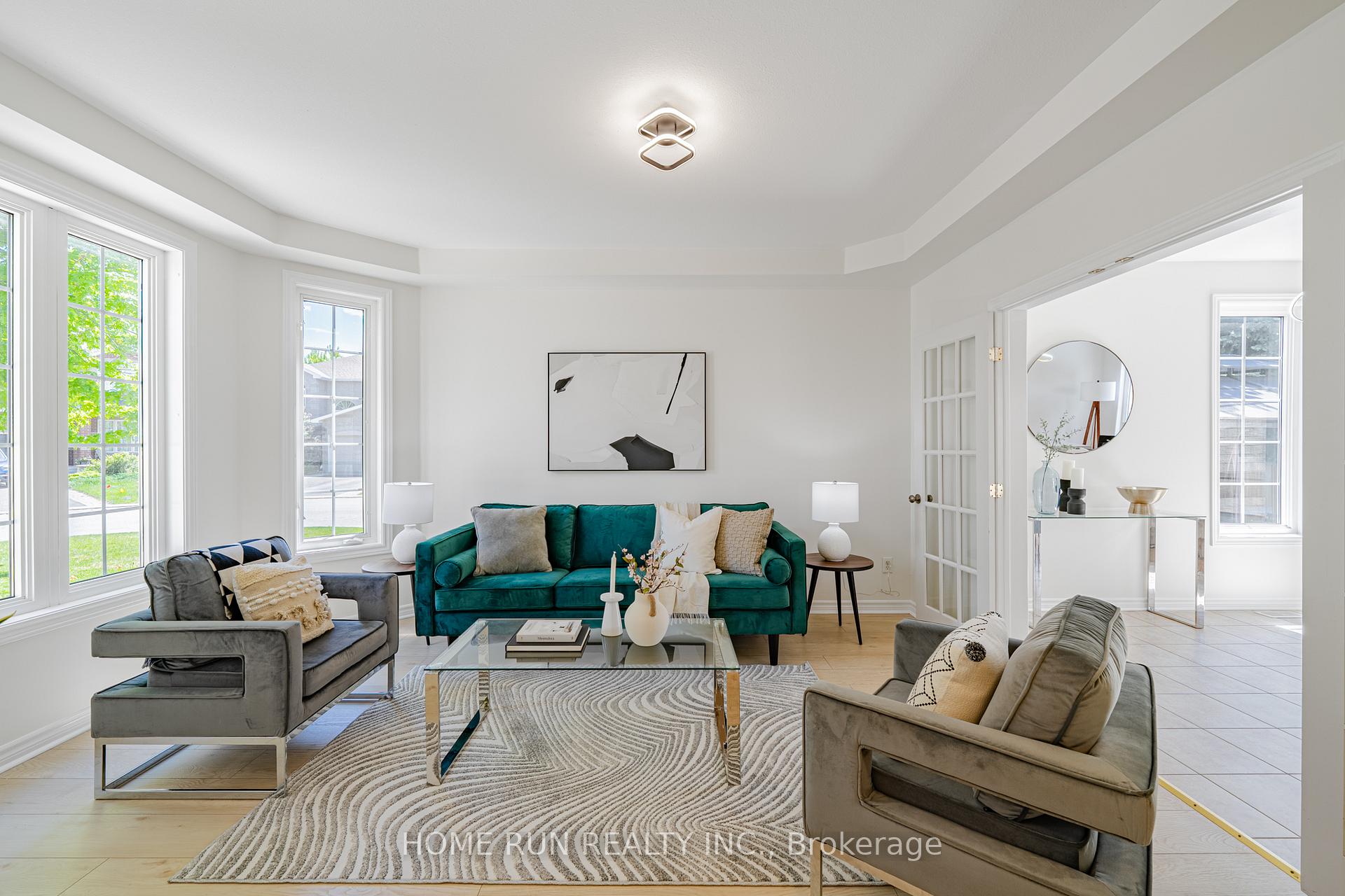 Photo 5 of 48 Woliston Crescent, Ottawa, Kanata - Morgan's Grant/South March — HOMEH