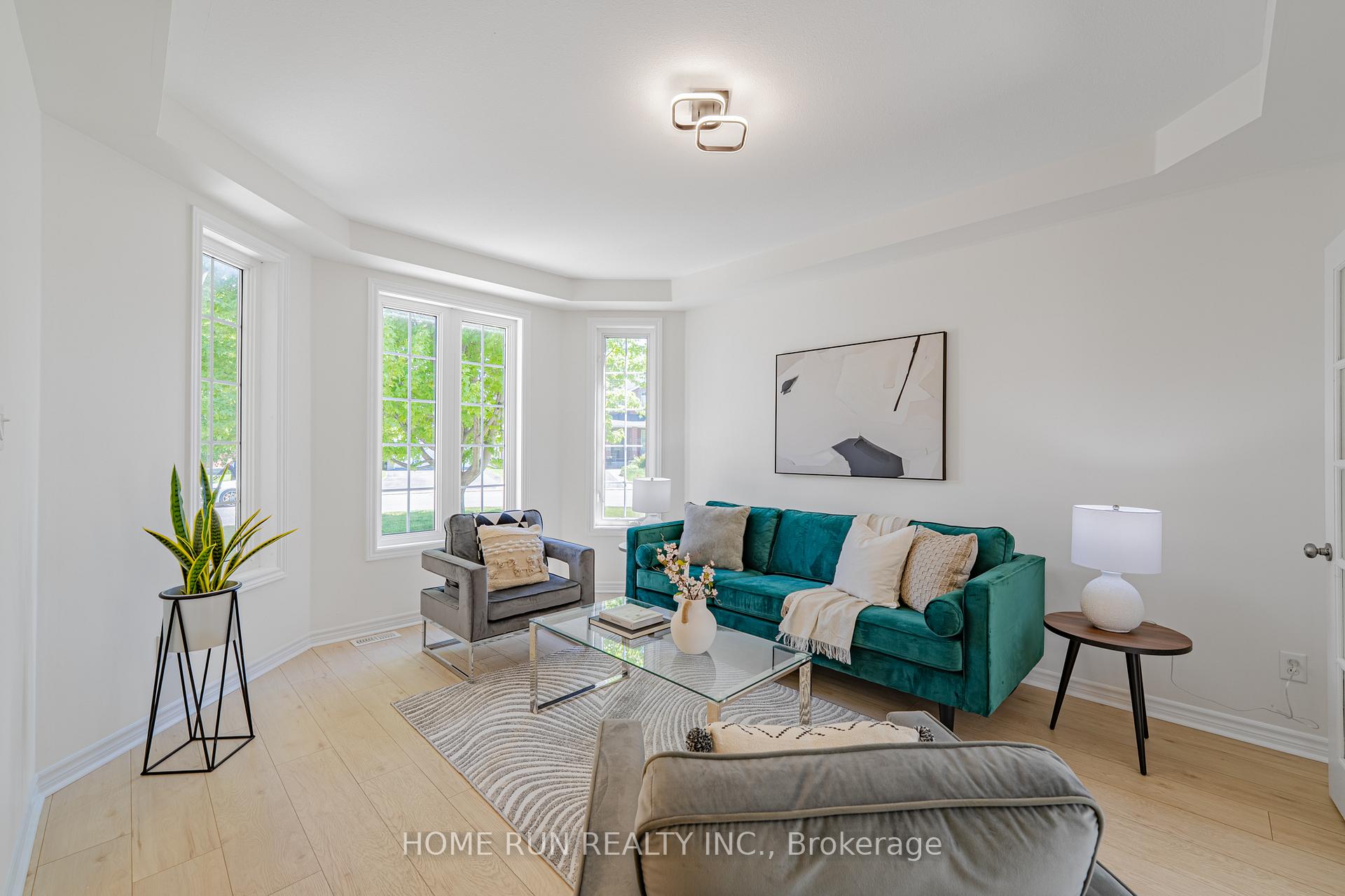 Photo 6 of 48 Woliston Crescent, Ottawa, Kanata - Morgan's Grant/South March — HOMEH