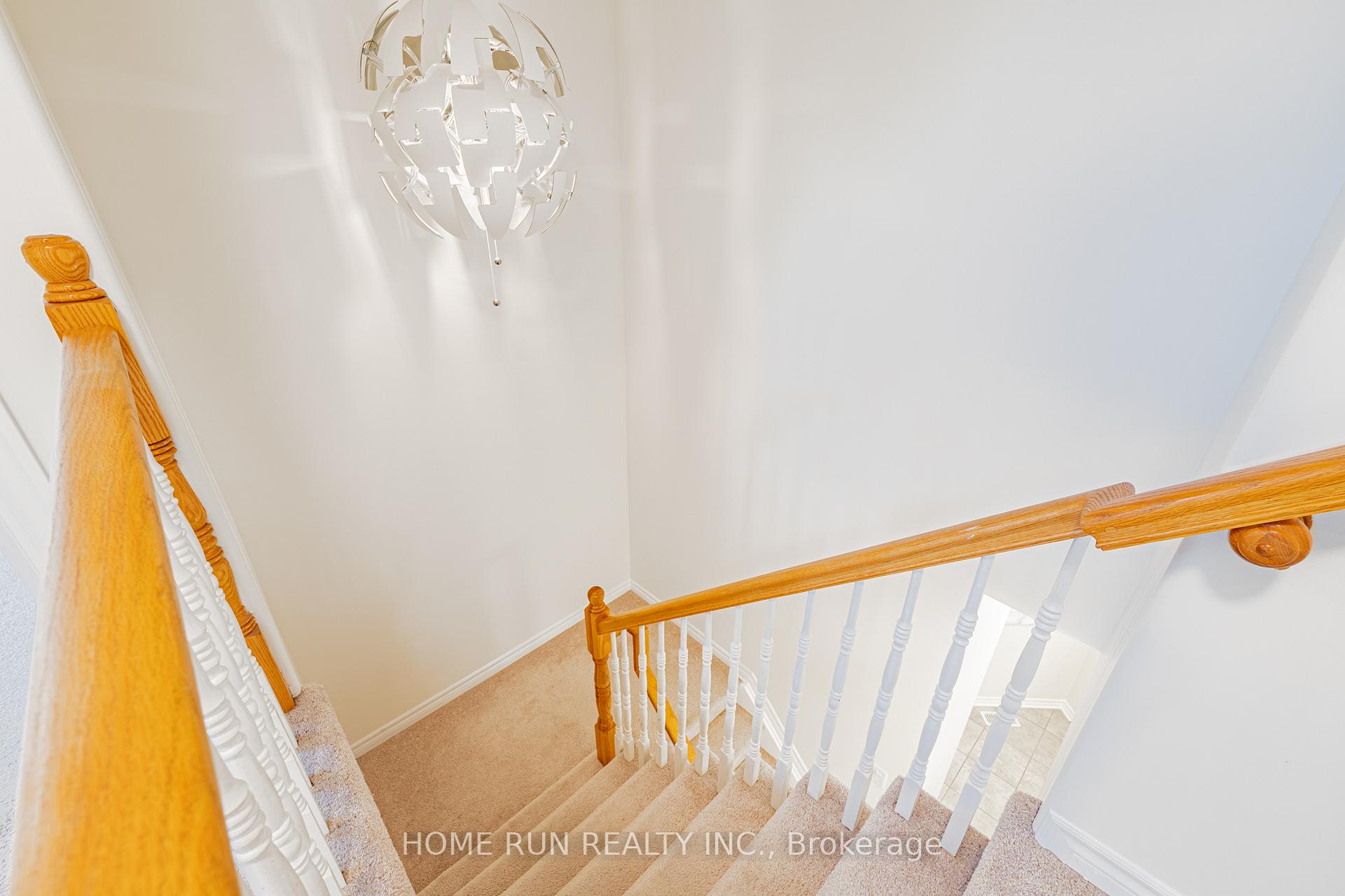 Photo 36 of 48 Woliston Crescent, Ottawa, Kanata - Morgan's Grant/South March — HOMEH