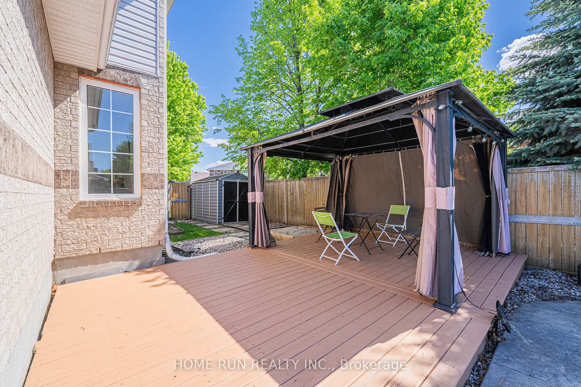 Photo 45 of 48 Woliston Crescent, Ottawa, Kanata - Morgan's Grant/South March — HOMEH