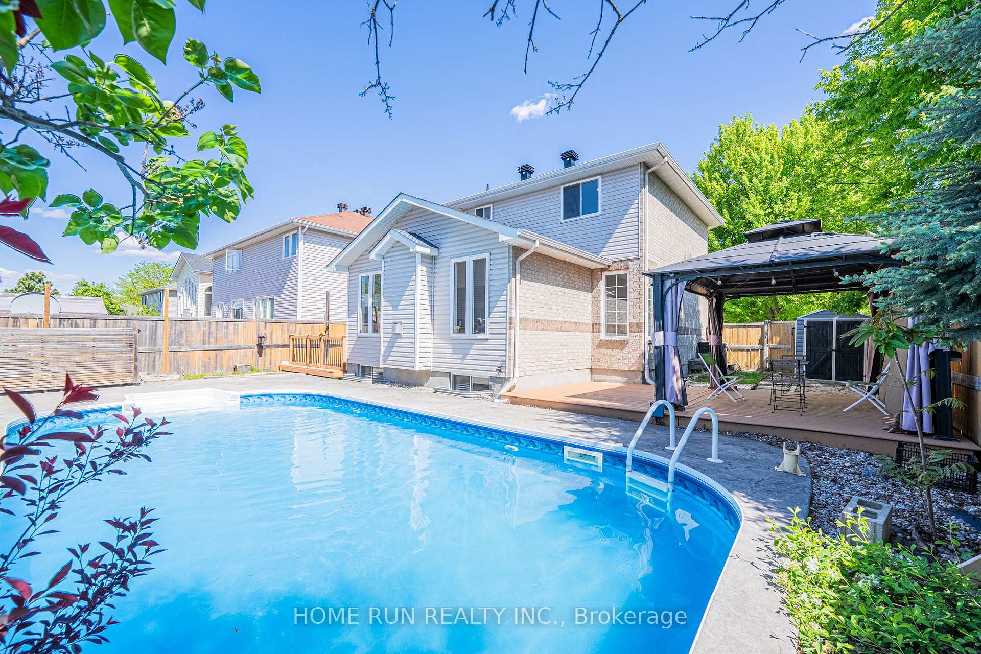 Photo 46 of 48 Woliston Crescent, Ottawa, Kanata - Morgan's Grant/South March — HOMEH