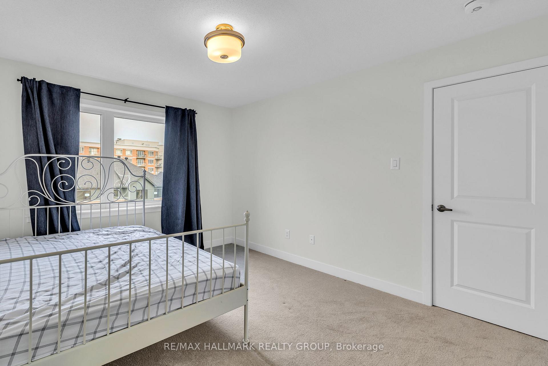 Photo 24 of 818 Anciano Crescent, Ottawa, Kanata - Emerald Meadows/Trailwest — HOMEH
