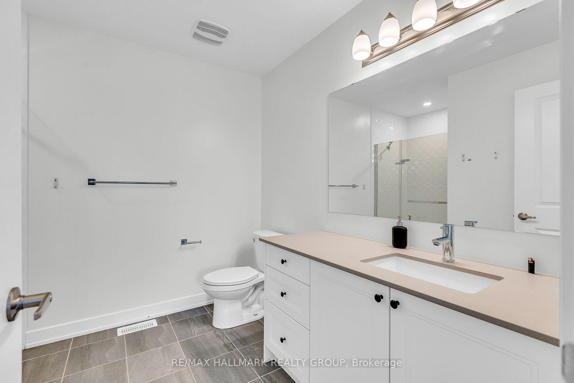 Photo 25 of 818 Anciano Crescent, Ottawa, Kanata - Emerald Meadows/Trailwest — HOMEH
