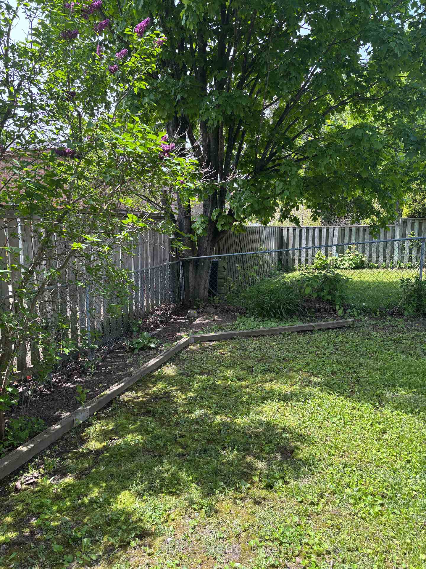 Photo 3 of 35 Delmark Boulevard, Markham, Sherwood-Amberglen — HOMEH