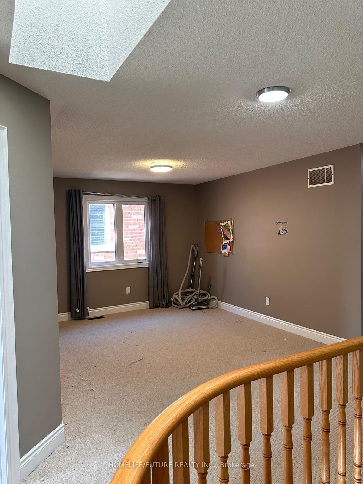 Photo 12 of Unit Main & 2nd, 86 Greenspire Avenue, Markham, Wismer — HOMEH