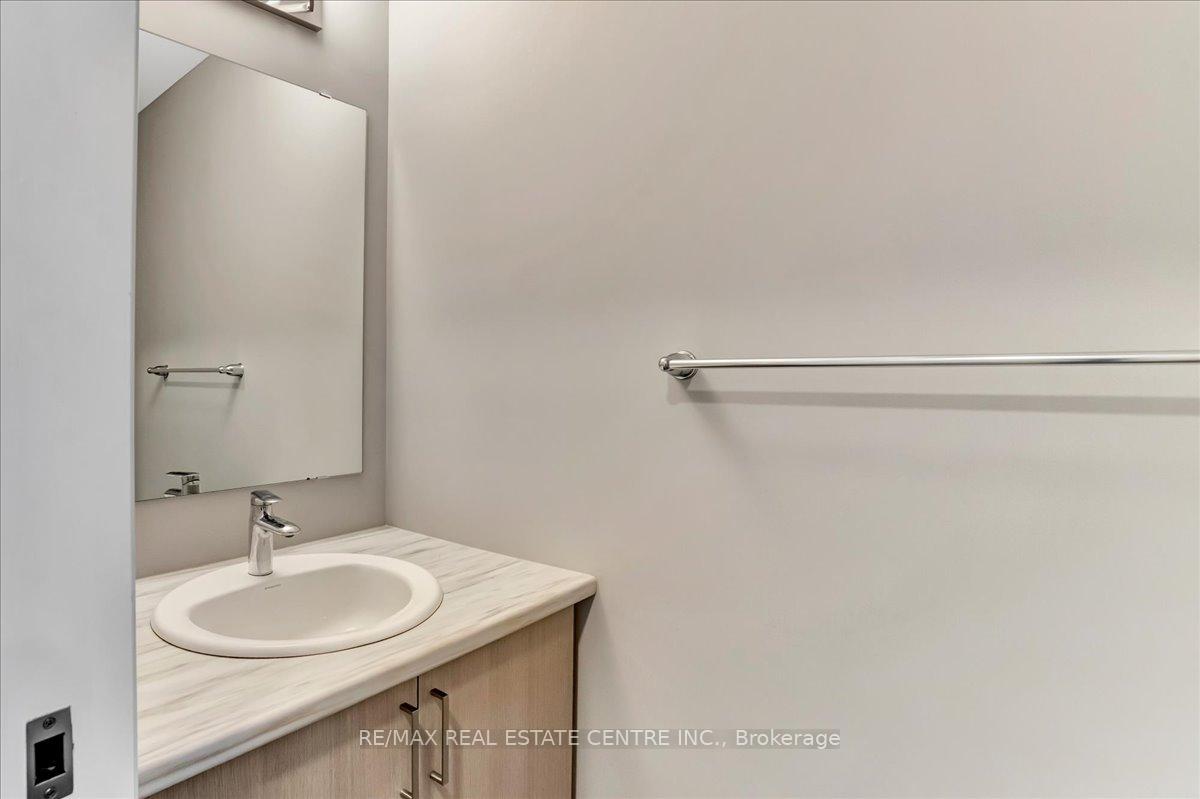 Photo 8 of Unit #1, 182 Bridge Crescent, Minto — HOMEH