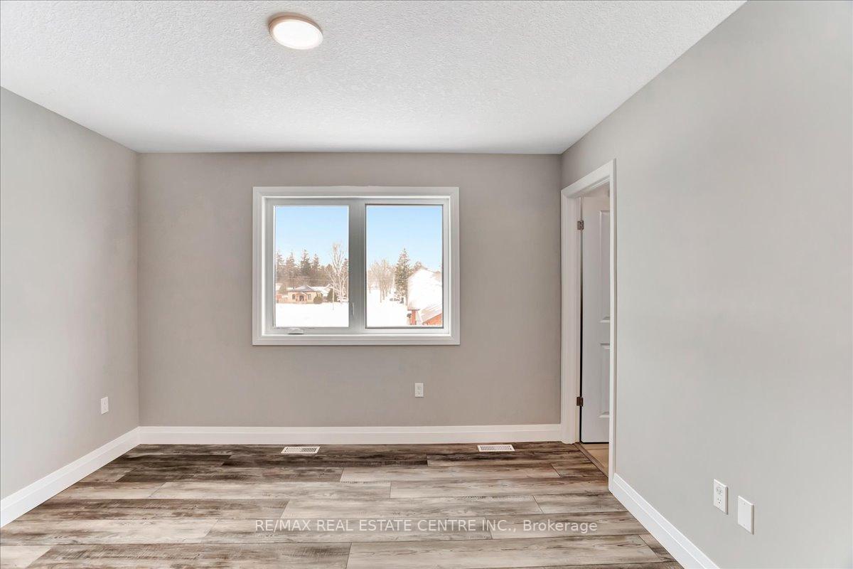 Photo 18 of Unit #1, 182 Bridge Crescent, Minto — HOMEH