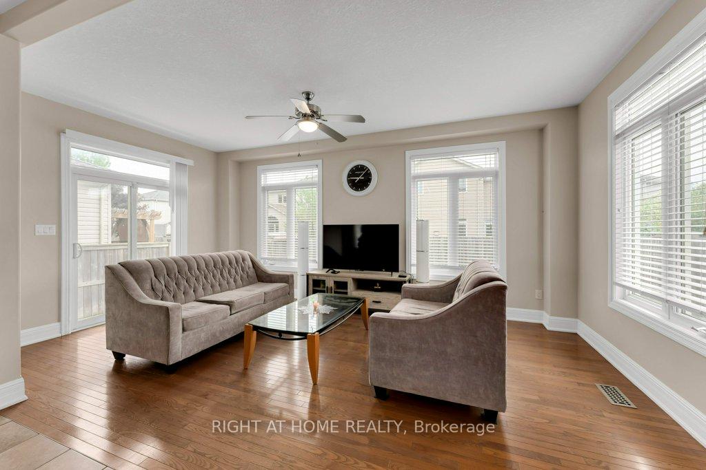 Photo 9 of 1328 Grace Avenue, Kingston, City Northwest — HOMEH