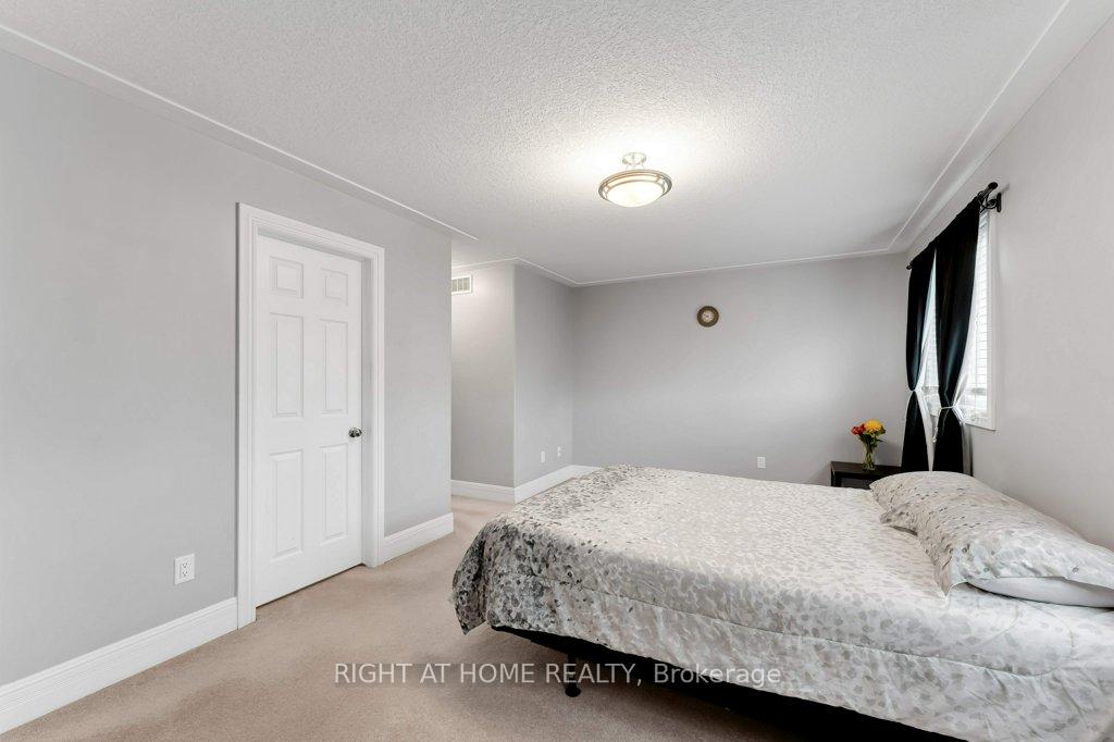 Photo 21 of 1328 Grace Avenue, Kingston, City Northwest — HOMEH