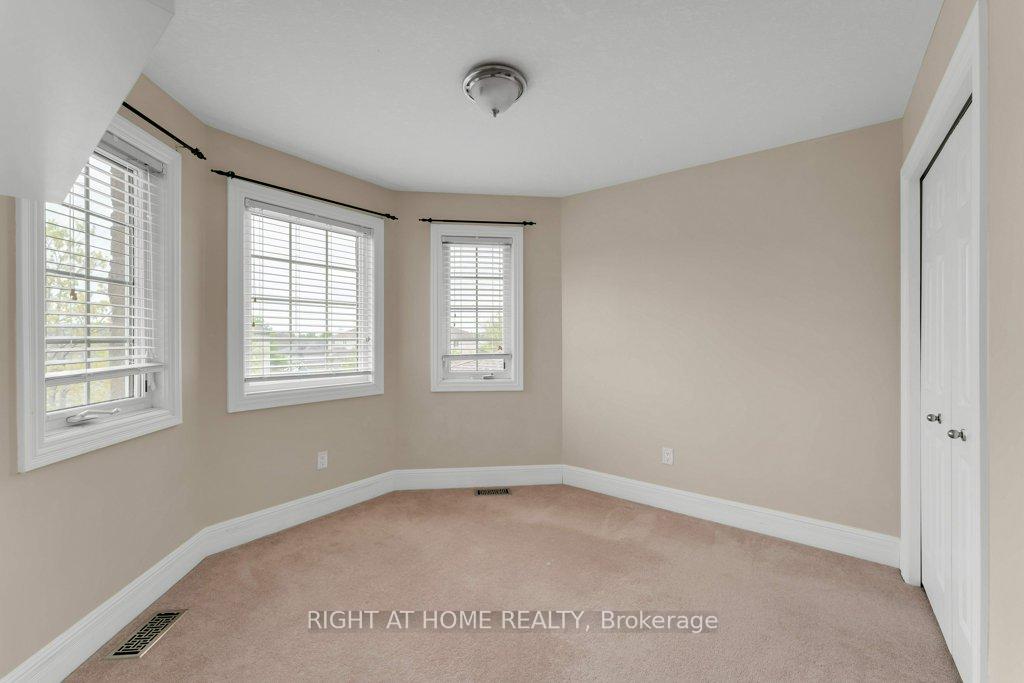 Photo 24 of 1328 Grace Avenue, Kingston, City Northwest — HOMEH