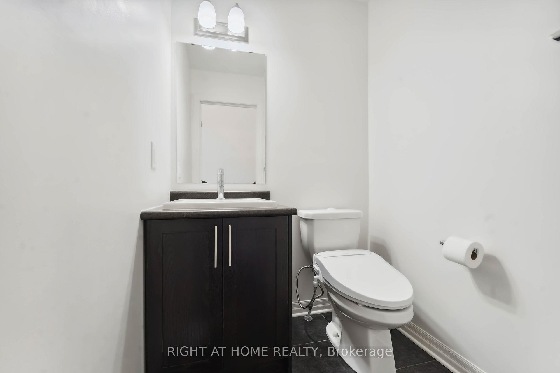 Photo 12 of 533 Rioja Street, Ottawa, Kanata - Emerald Meadows/Trailwest — HOMEH