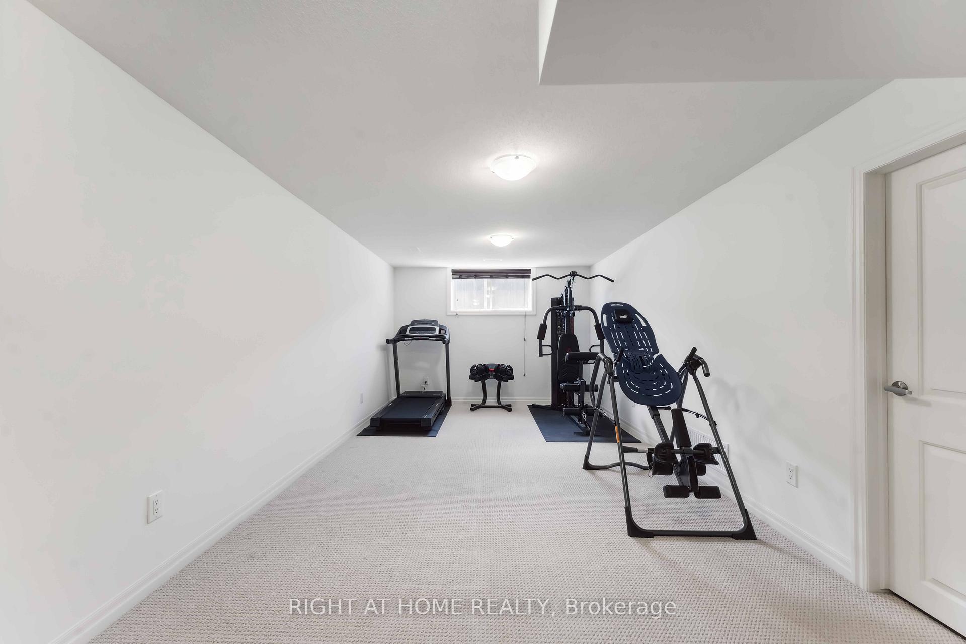 Photo 23 of 533 Rioja Street, Ottawa, Kanata - Emerald Meadows/Trailwest — HOMEH