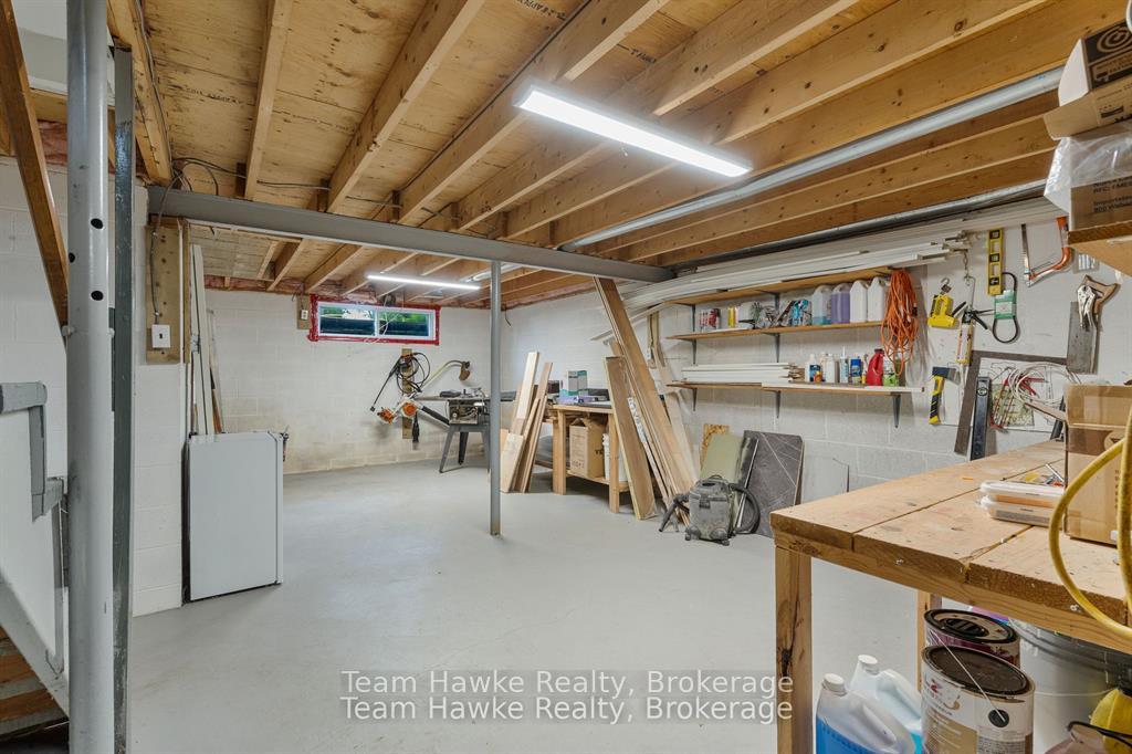 Photo 32 of 689 Dominion Avenue, Midland — HOMEH