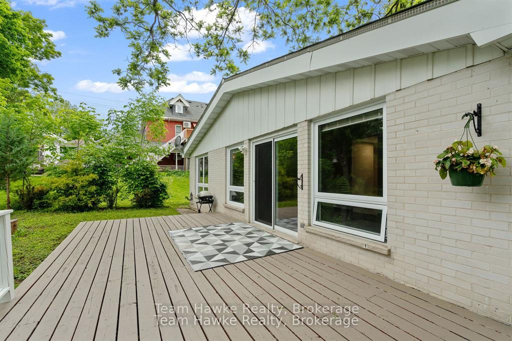 Photo 36 of 689 Dominion Avenue, Midland — HOMEH