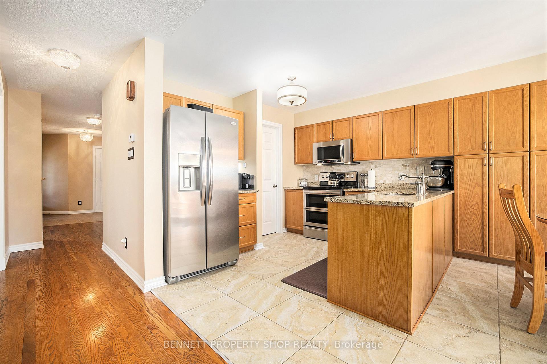 Photo 6 of 176 Macara Crescent, Ottawa, Kanata - Morgan's Grant/South March — HOMEH