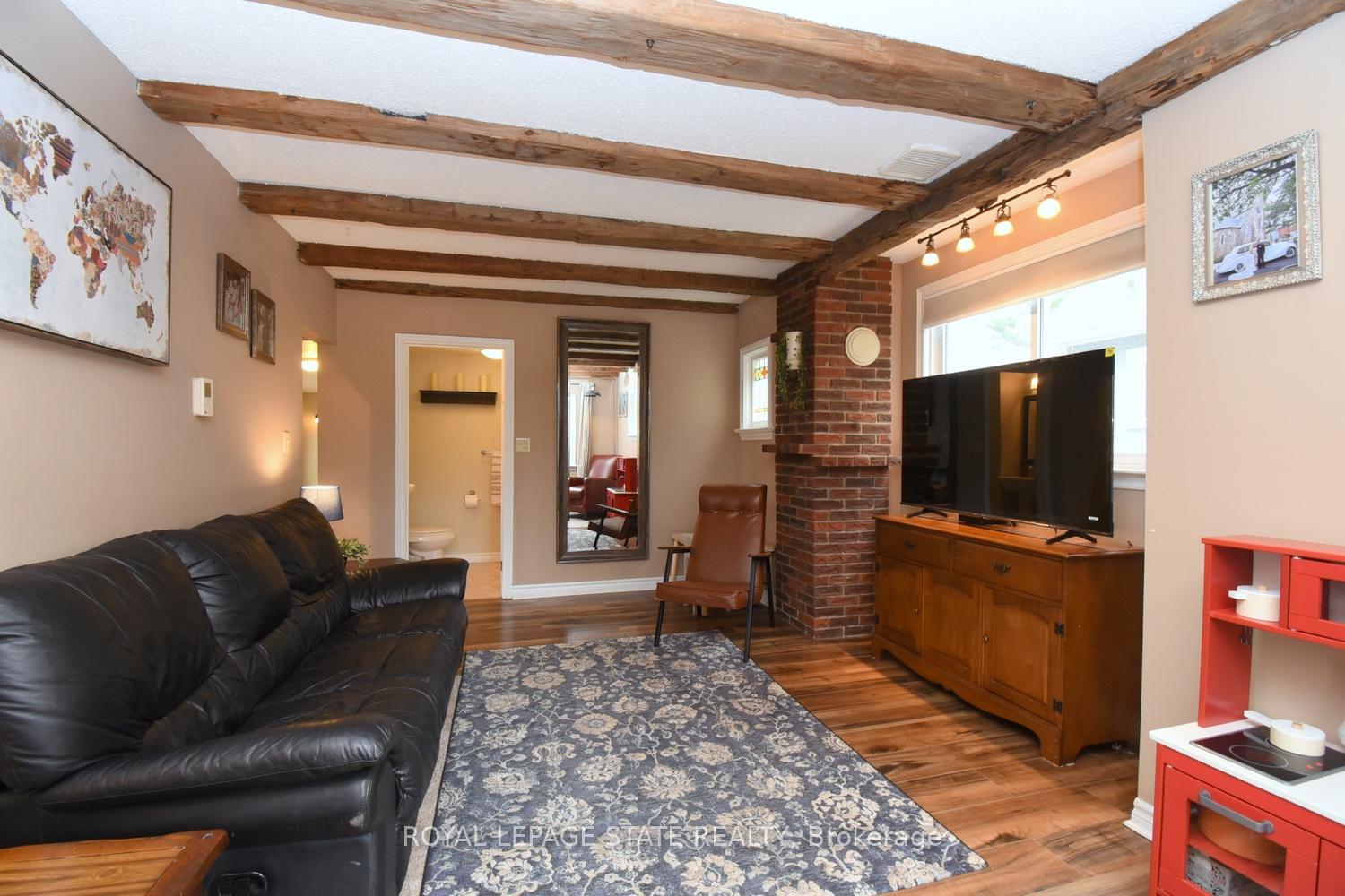 Photo 11 of 478 Stirling Avenue S, Kitchener — HOMEH