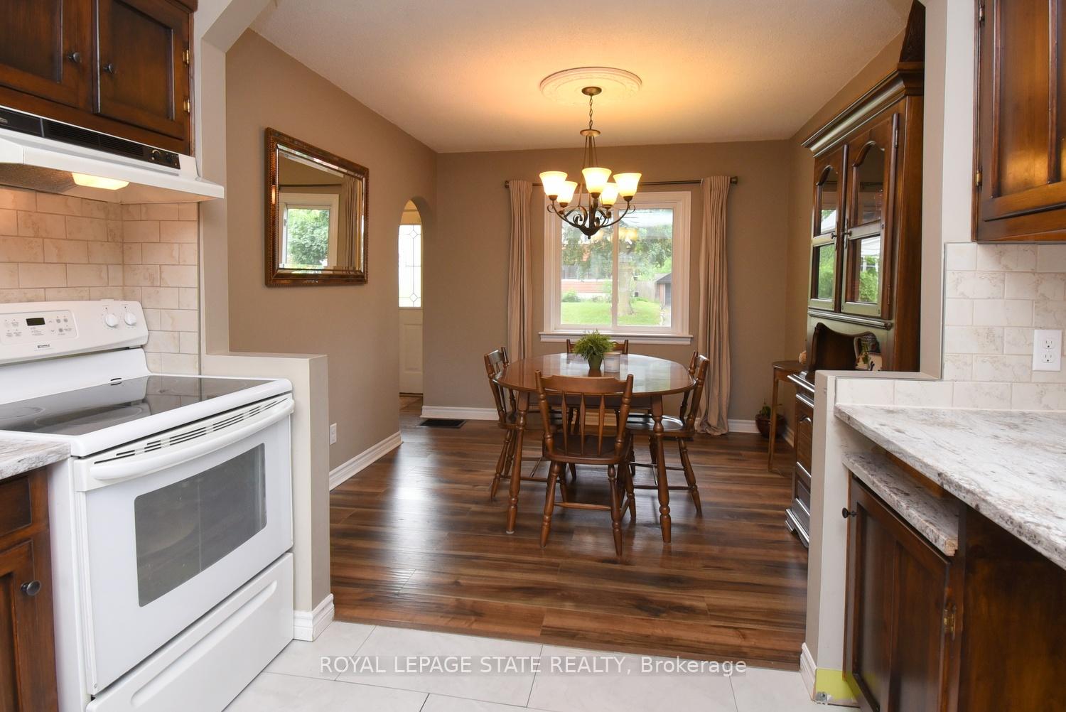 Photo 16 of 478 Stirling Avenue S, Kitchener — HOMEH