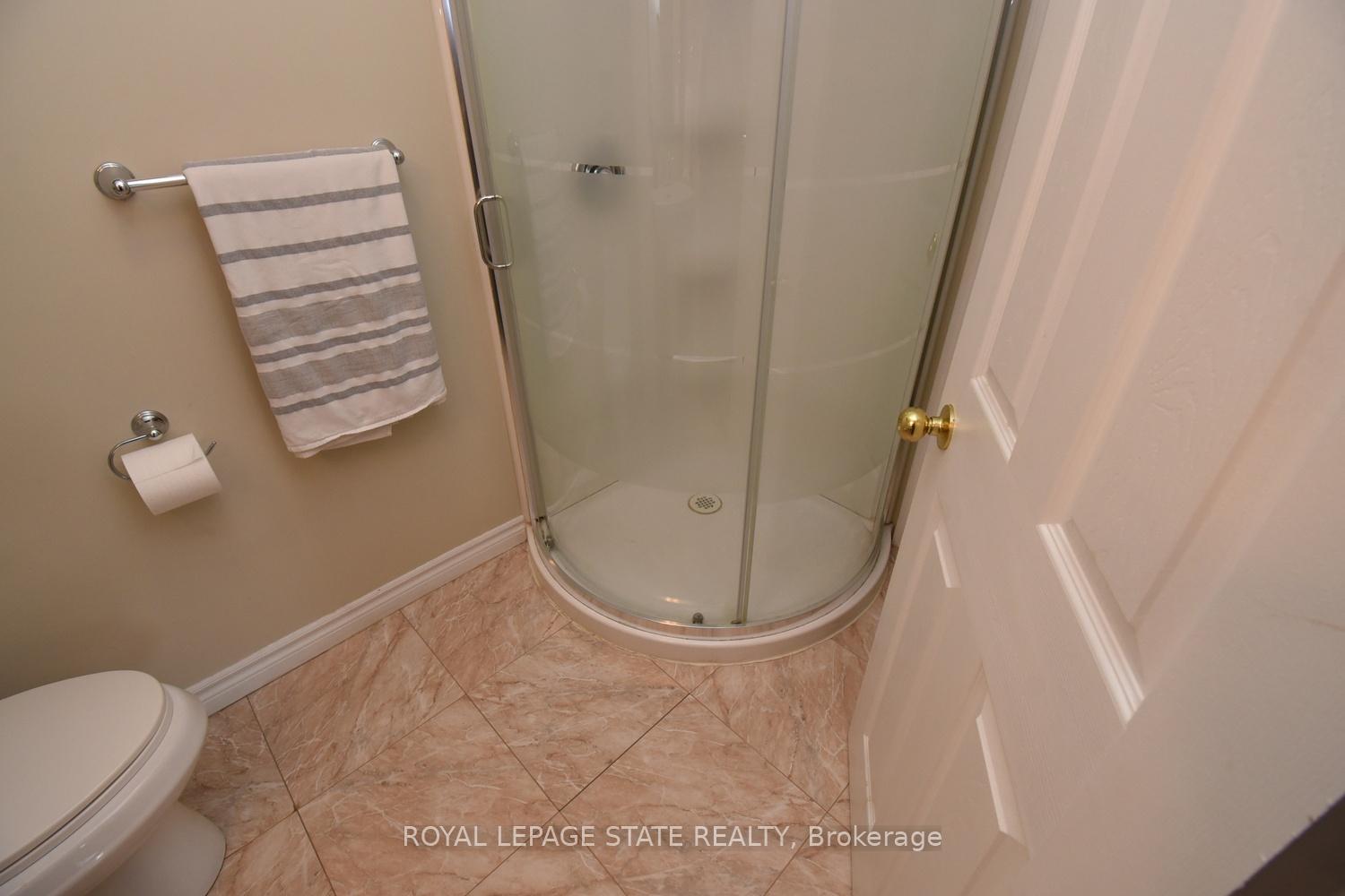 Photo 29 of 478 Stirling Avenue S, Kitchener — HOMEH
