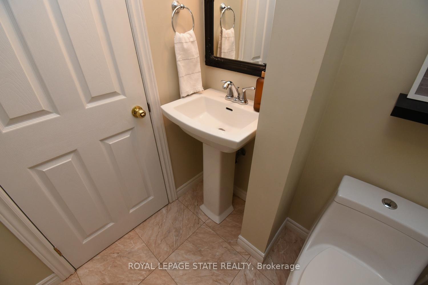 Photo 30 of 478 Stirling Avenue S, Kitchener — HOMEH