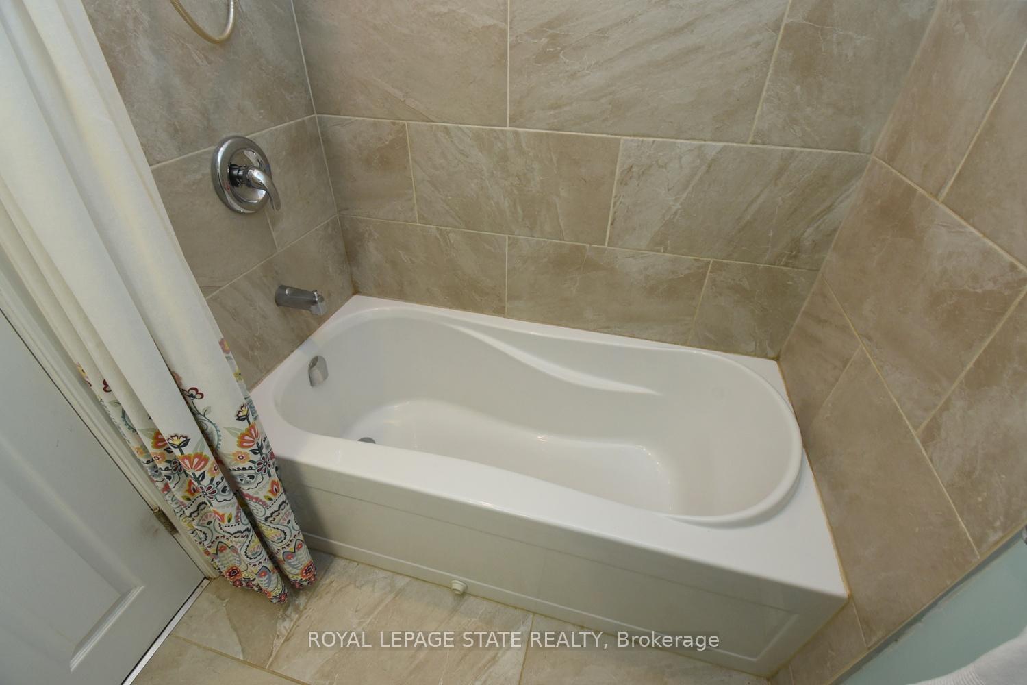 Photo 31 of 478 Stirling Avenue S, Kitchener — HOMEH