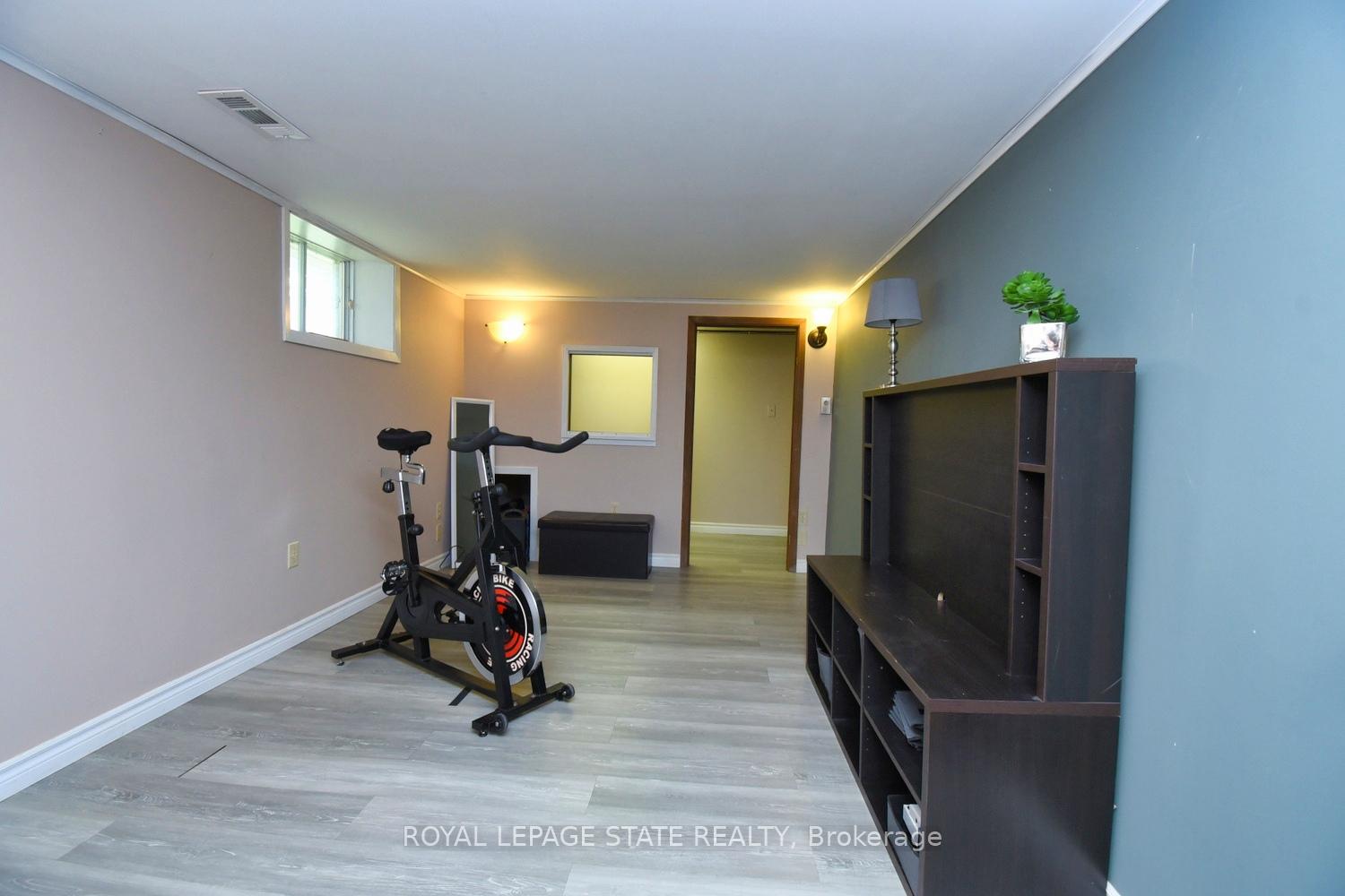 Photo 37 of 478 Stirling Avenue S, Kitchener — HOMEH