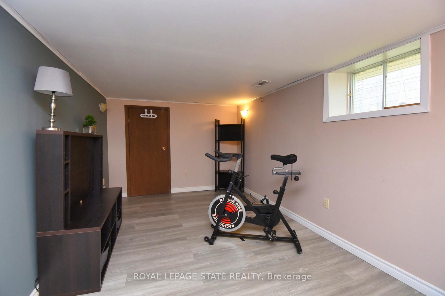 Photo 38 of 478 Stirling Avenue S, Kitchener — HOMEH