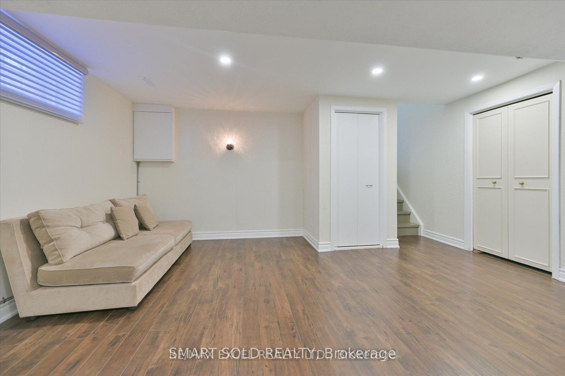 Photo 8 of 87 Southdale Drive, Markham, Bullock — HOMEH