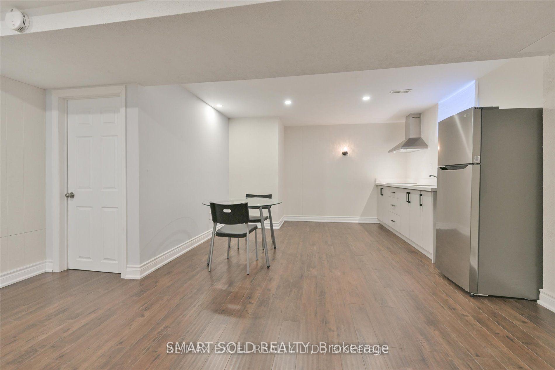 Photo 9 of 87 Southdale Drive, Markham, Bullock — HOMEH