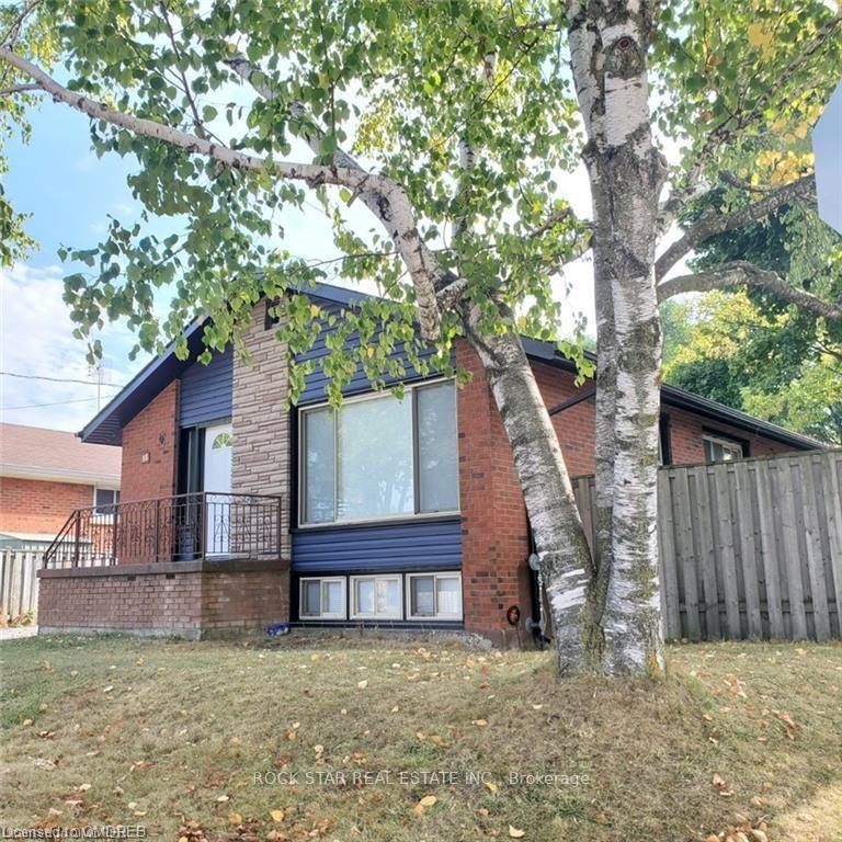 Front of Unit Lower, 88 Burkholder Drive