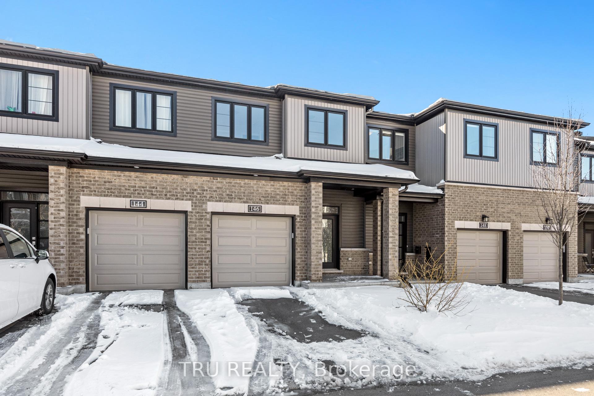 Photo 2 of 146 Attwell Private, Ottawa, Kanata - Morgan's Grant/South March — HOMEH