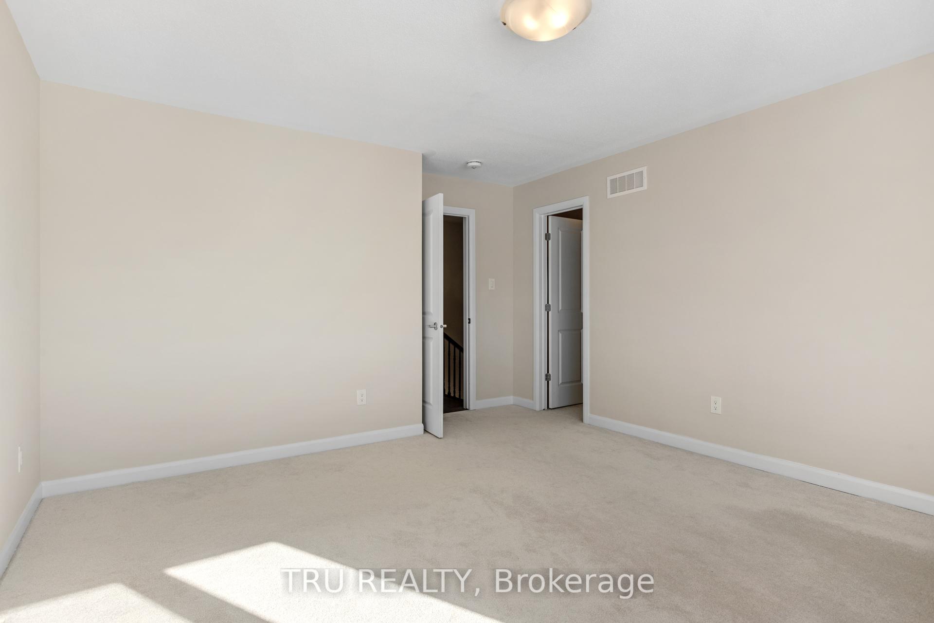 Photo 16 of 146 Attwell Private, Ottawa, Kanata - Morgan's Grant/South March — HOMEH