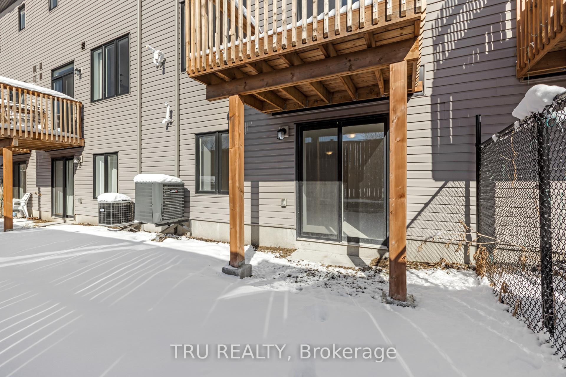 Photo 29 of 146 Attwell Private, Ottawa, Kanata - Morgan's Grant/South March — HOMEH