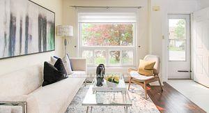 Photo 3 of 40 Rachel Crescent, Markham, Cachet — HOMEH