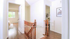 Photo 9 of 40 Rachel Crescent, Markham, Cachet — HOMEH