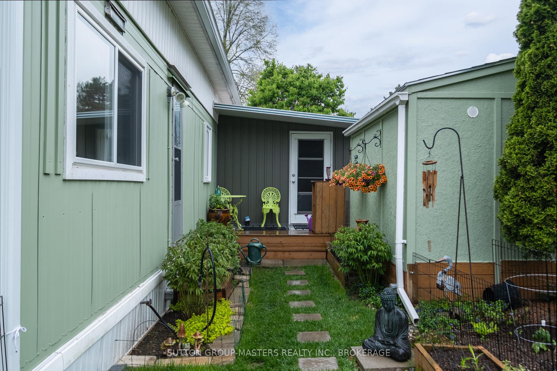 Photo 5 of 7 Wentworth Drive, Kingston, Rideau — HOMEH