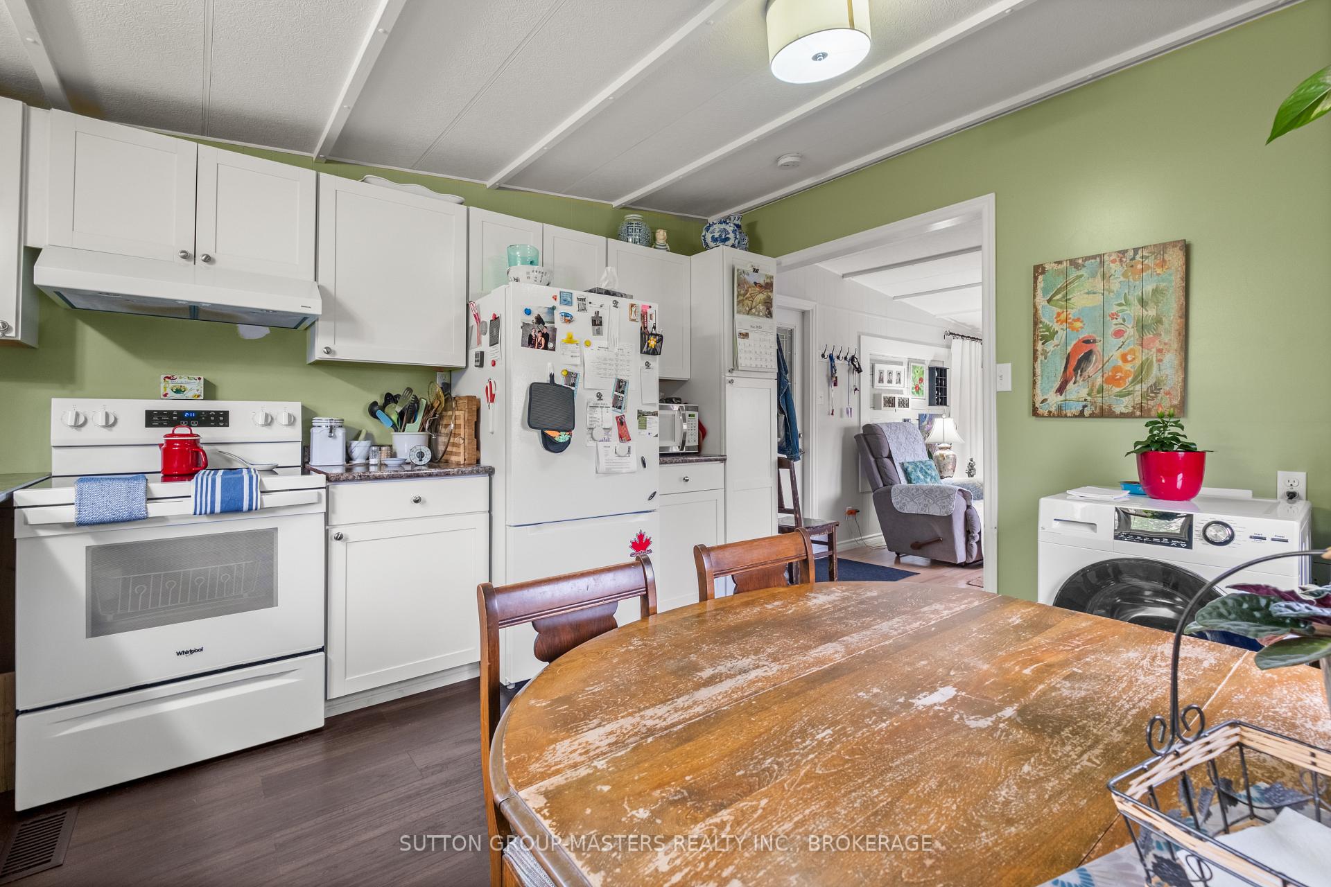 Photo 12 of 7 Wentworth Drive, Kingston, Rideau — HOMEH