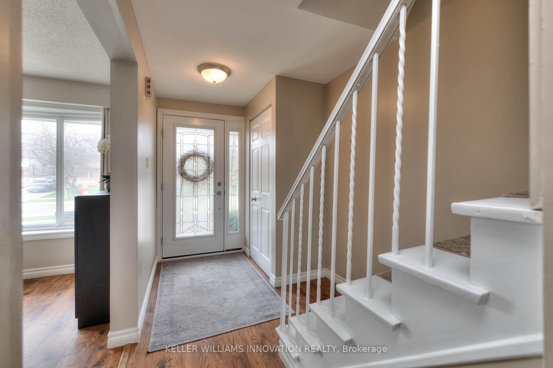 Photo 5 of 26 Markwood Drive, Kitchener — HOMEH