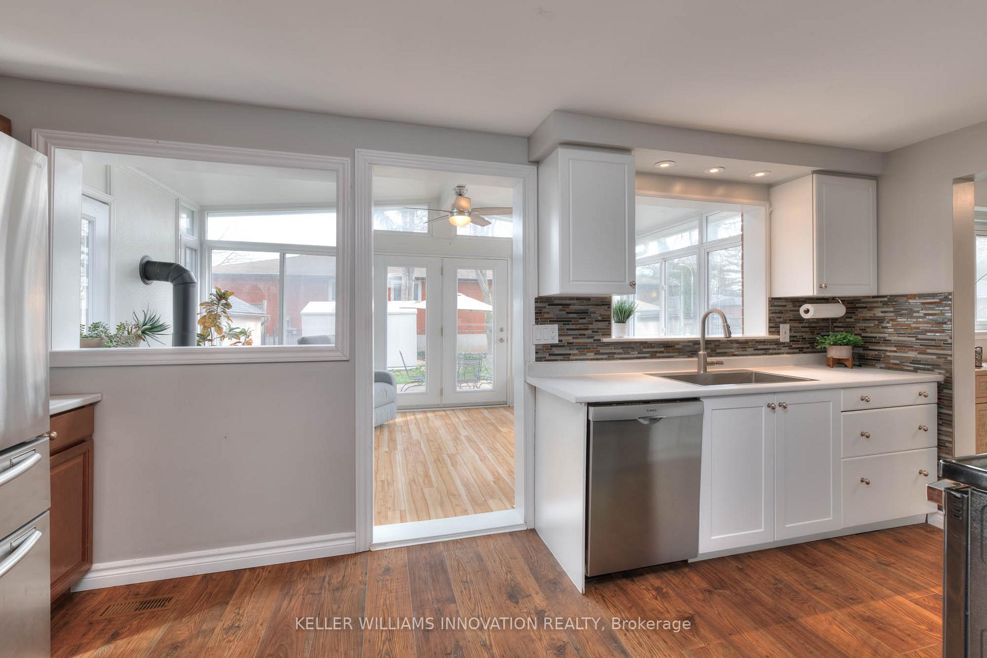Photo 12 of 26 Markwood Drive, Kitchener — HOMEH