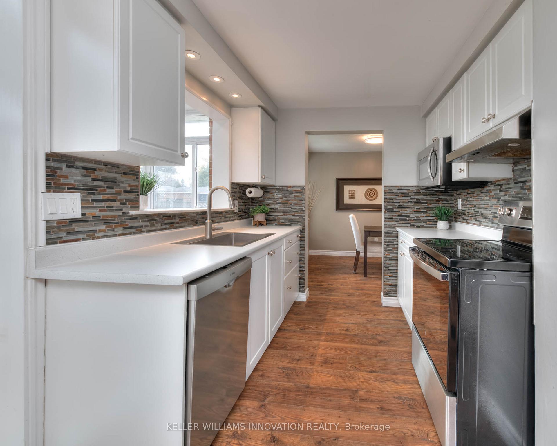 Photo 15 of 26 Markwood Drive, Kitchener — HOMEH