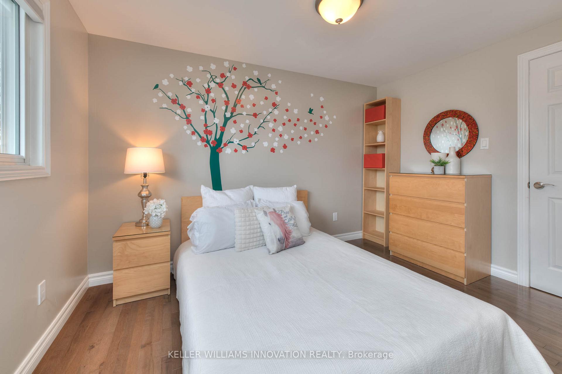 Photo 22 of 26 Markwood Drive, Kitchener — HOMEH