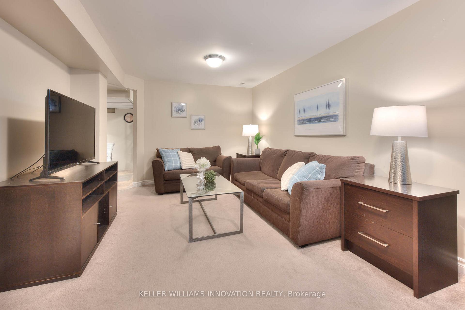 Photo 31 of 26 Markwood Drive, Kitchener — HOMEH