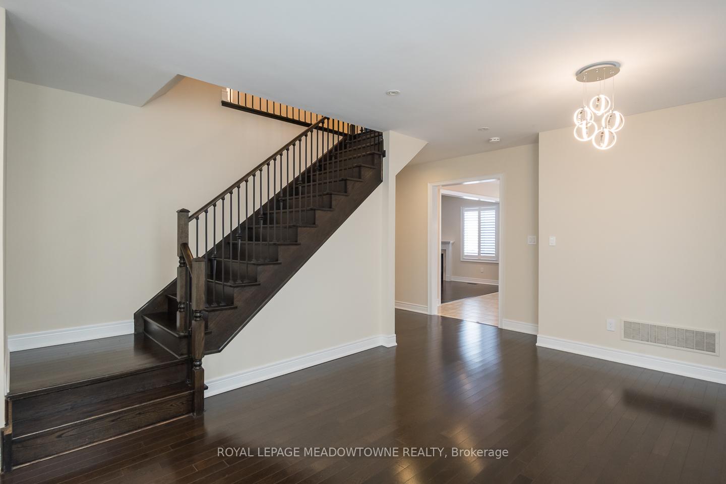 Photo 20 of 195 Huddlestone Crescent, Milton, Scott — HOMEH